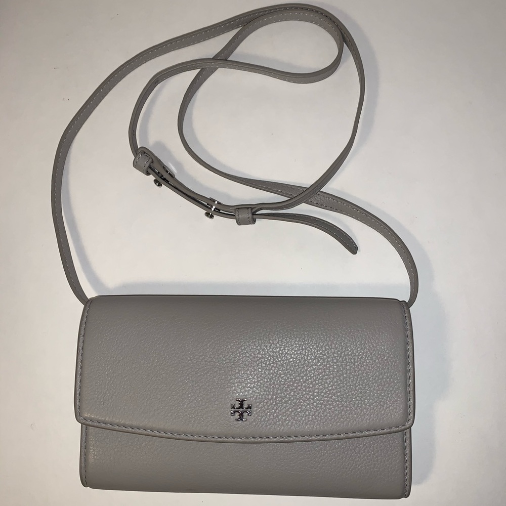 Tory Burch Robinson Crossbody/Wallet -Cement